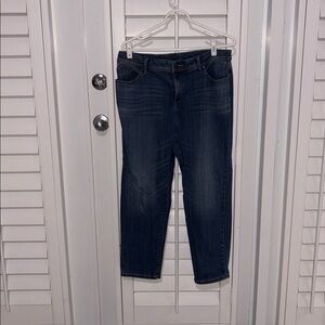 Chico’s So Slimming Girlfriend Crop Blue Jeans